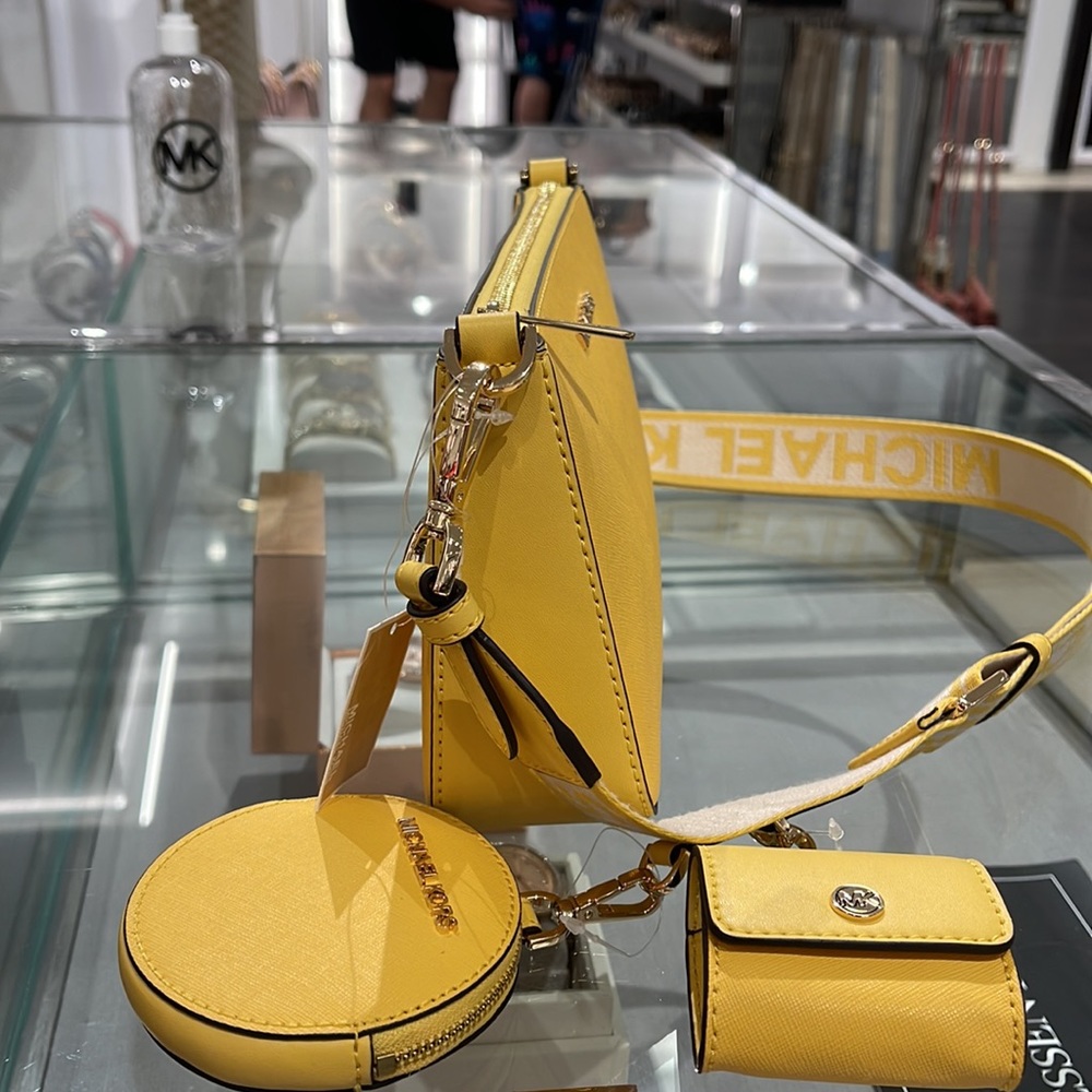 MICHAEL KORS JET SET TRAVEL SMALL SHOULDER CROSSBODY BAG WITH TECH ATTCH AIRPOD - Picture 9 of 16